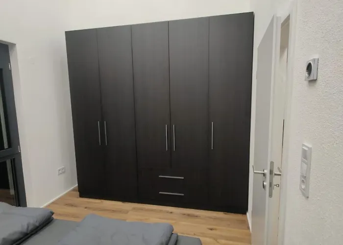 Moderne Penthouse Mit Grosser Terasse * 巴特拉瑟菲